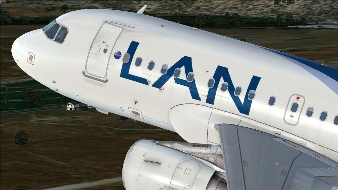 LAN Airlines CC-CVA Airbus A318 CFM